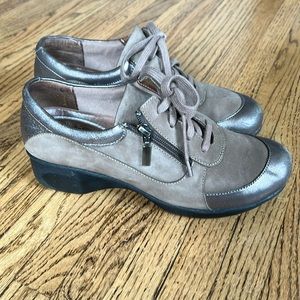 Dansko Women’s shoes, size 39